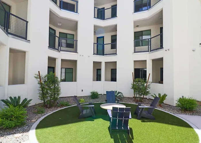 Apartment Work In Style W Private Workspace And Premium Comfort - G2047 Scottsdale