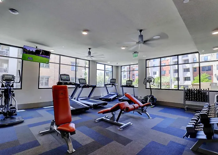 Apartment Work In Style W Private Workspace And Premium Comfort - G2047 *