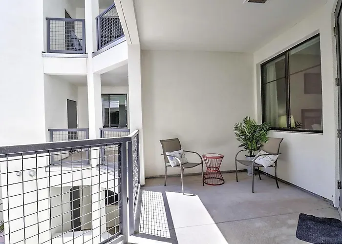 Work In Style W Private Workspace And Premium Comfort - G2047 Apartment